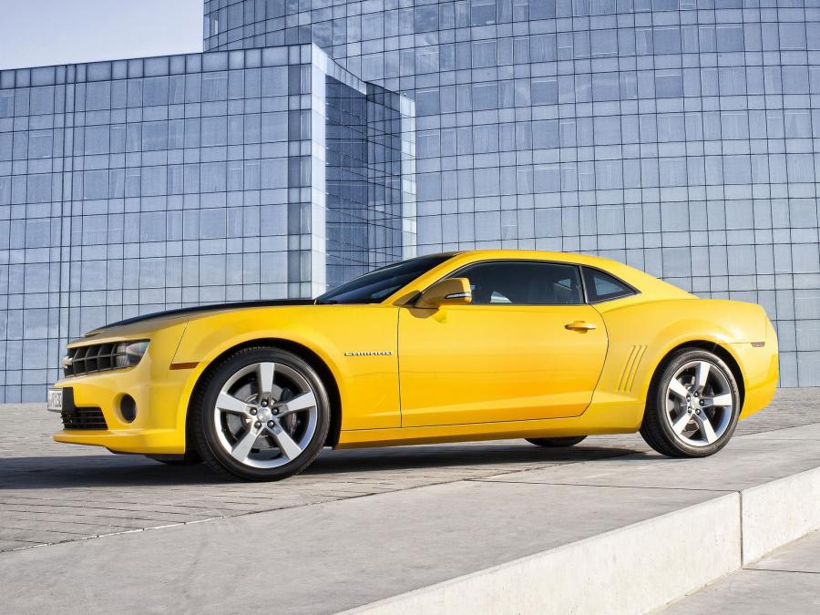  Chevrolet Camaro Coupe 2011 года  (EU) (фото 11 из 18)